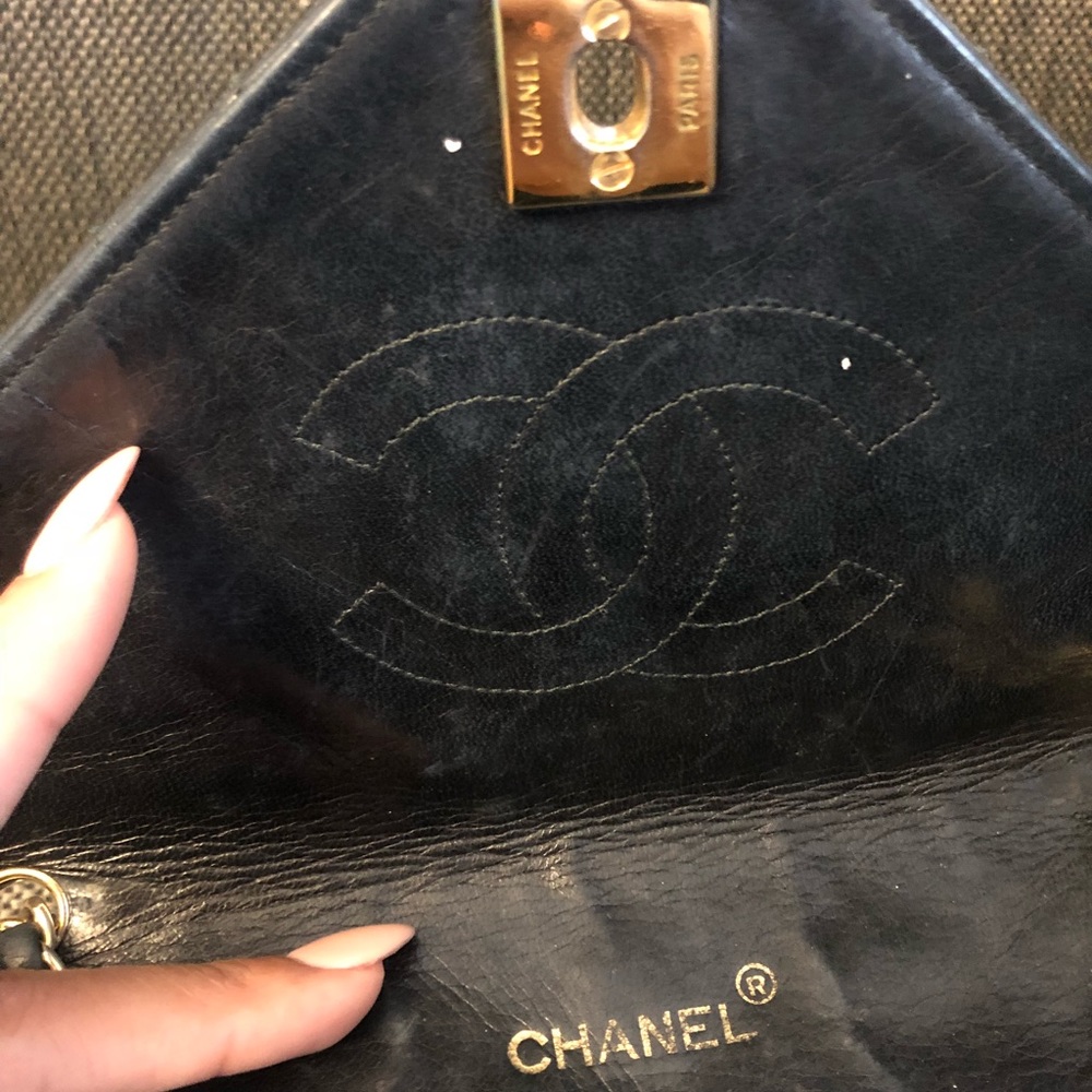 TRADED vintage AUTHENTIC Chanel classic flap - Picture 6 of 8